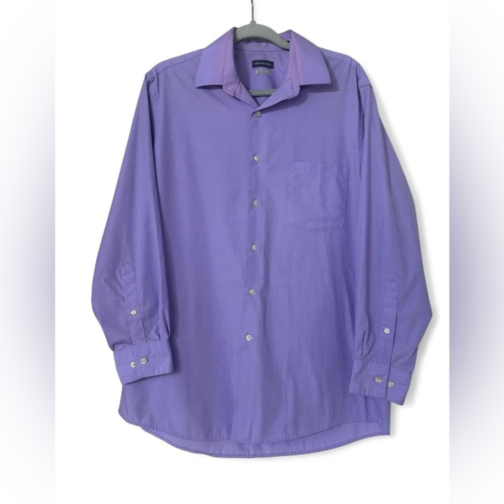 Van Heusen Men’s Dress Shirt Large 16 32/33 Purple Wrinkle-Free Button-Up